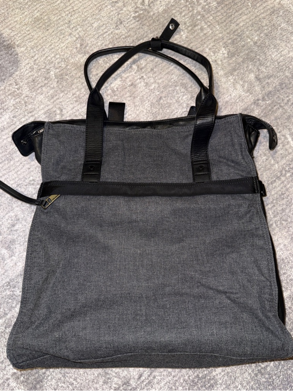 Lululemon Follow Your Bliss Bag - Picture 8 of 13